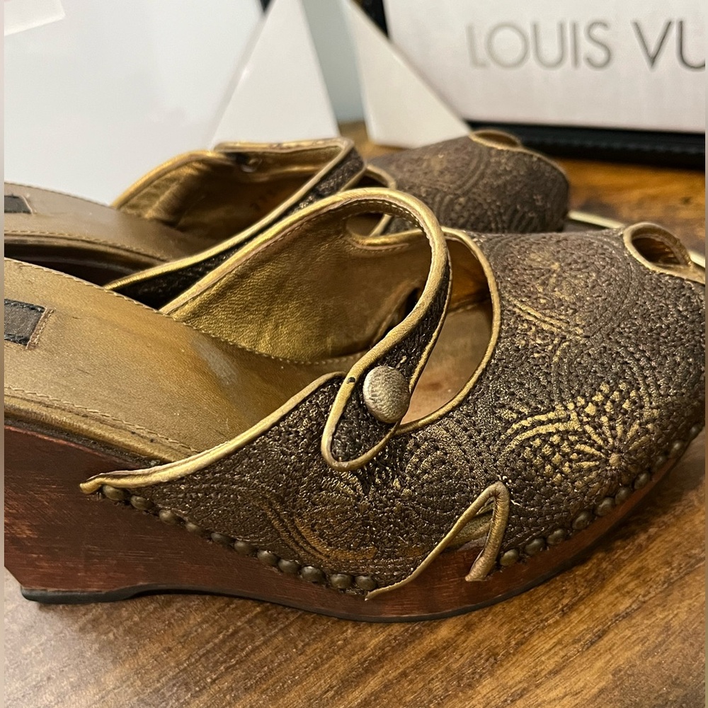 Prada Vintage Gold & Brown Wedge Shoes - Picture 3 of 7